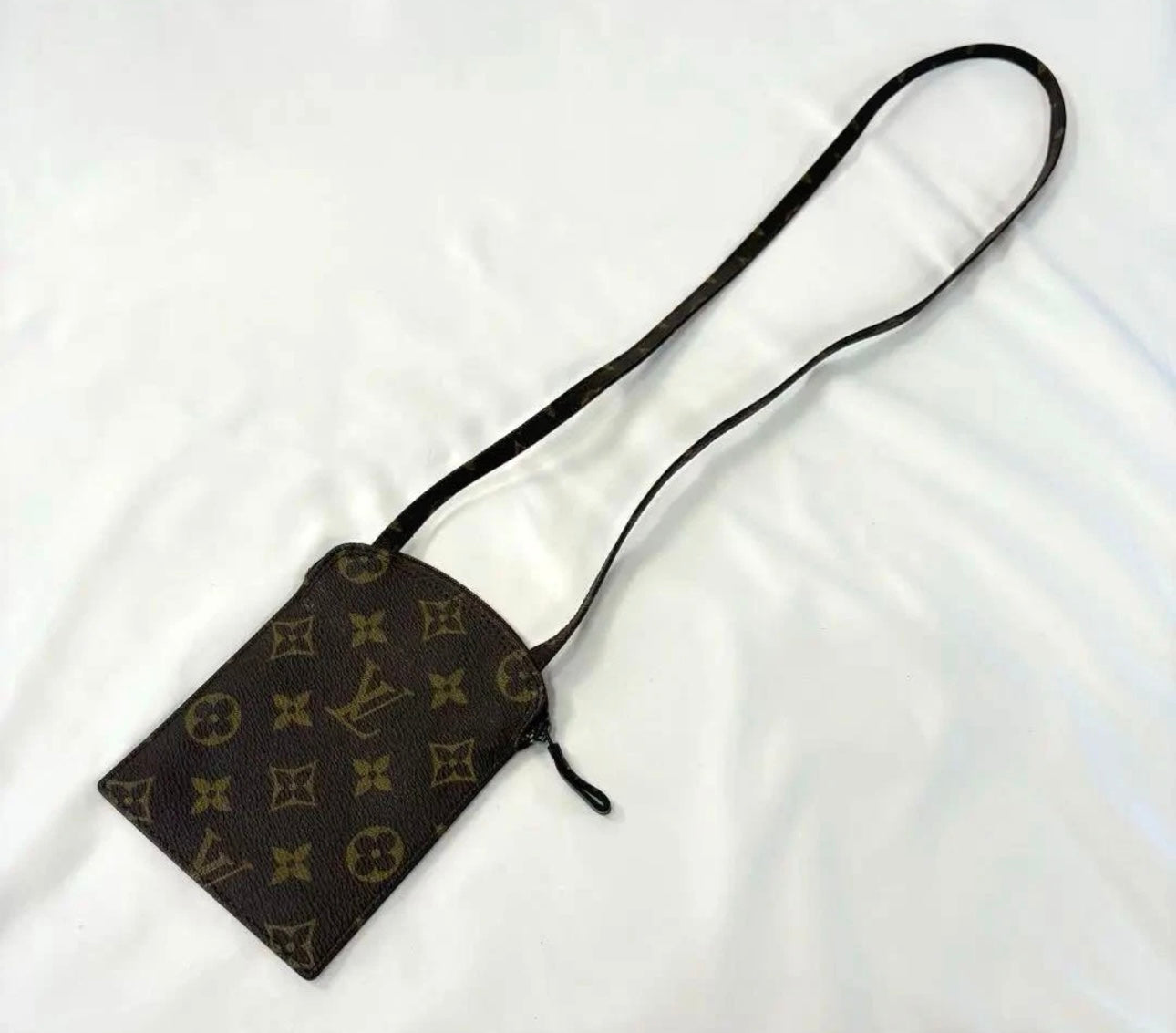 Louis Vuitton Monogram Canvas Phone Pouch Crossbody