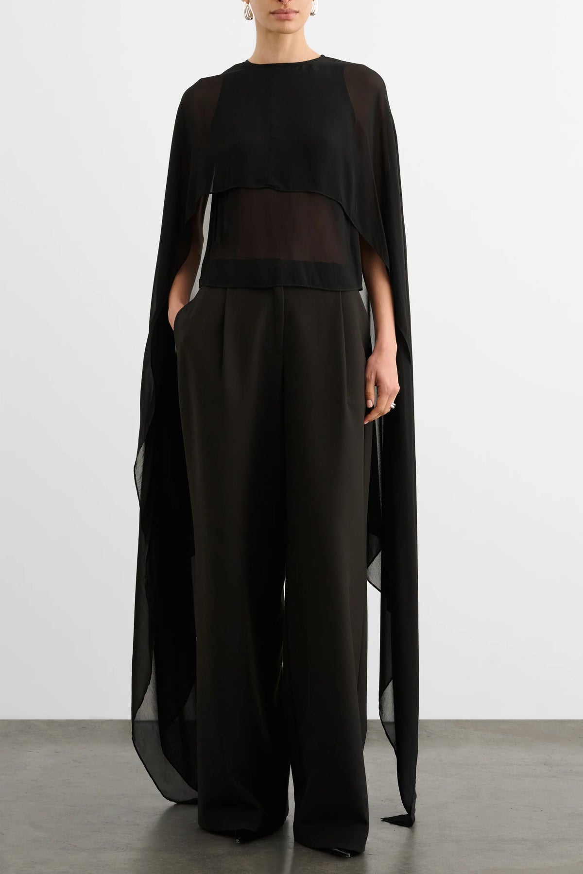 Deia Cape Top
