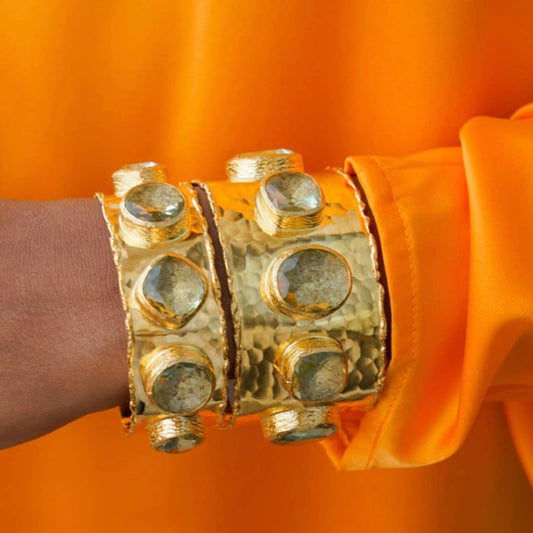 Chakarr Jewelry - 5-STONE NARROW CUFF