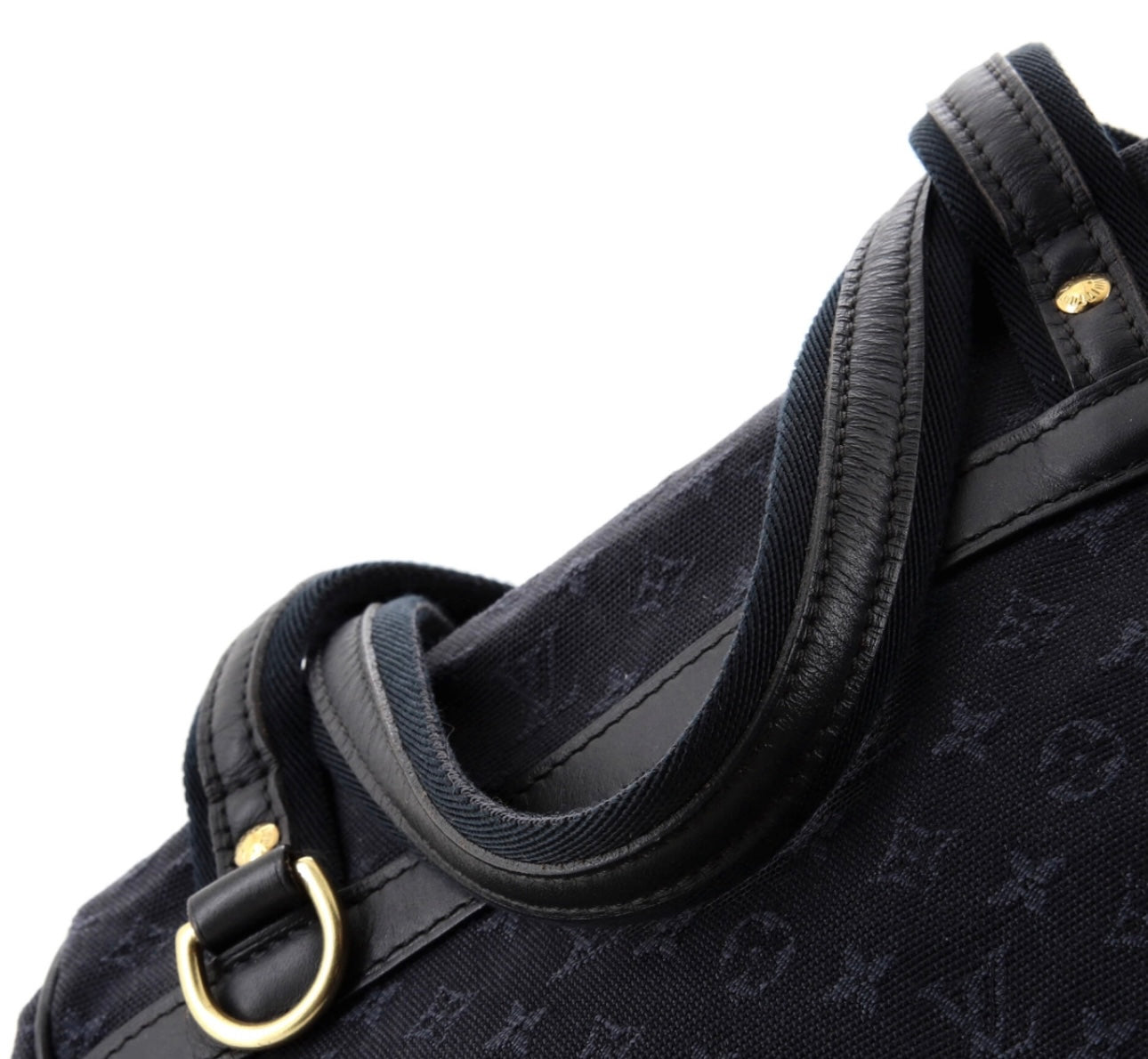 Louis Vuitton
Monogram Mini Lin Josephine