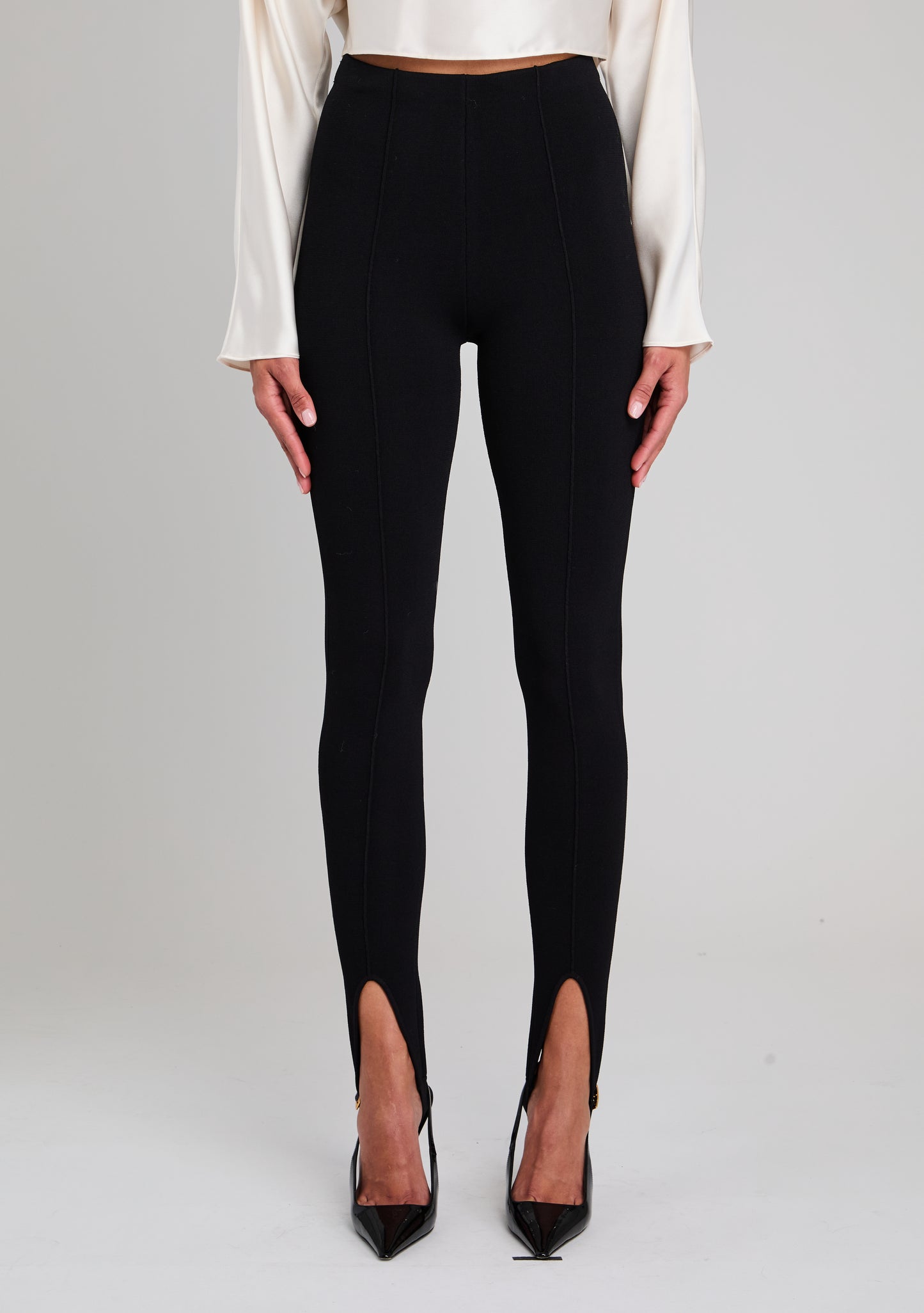 Kelsey Stirrup Legging - SEROYA