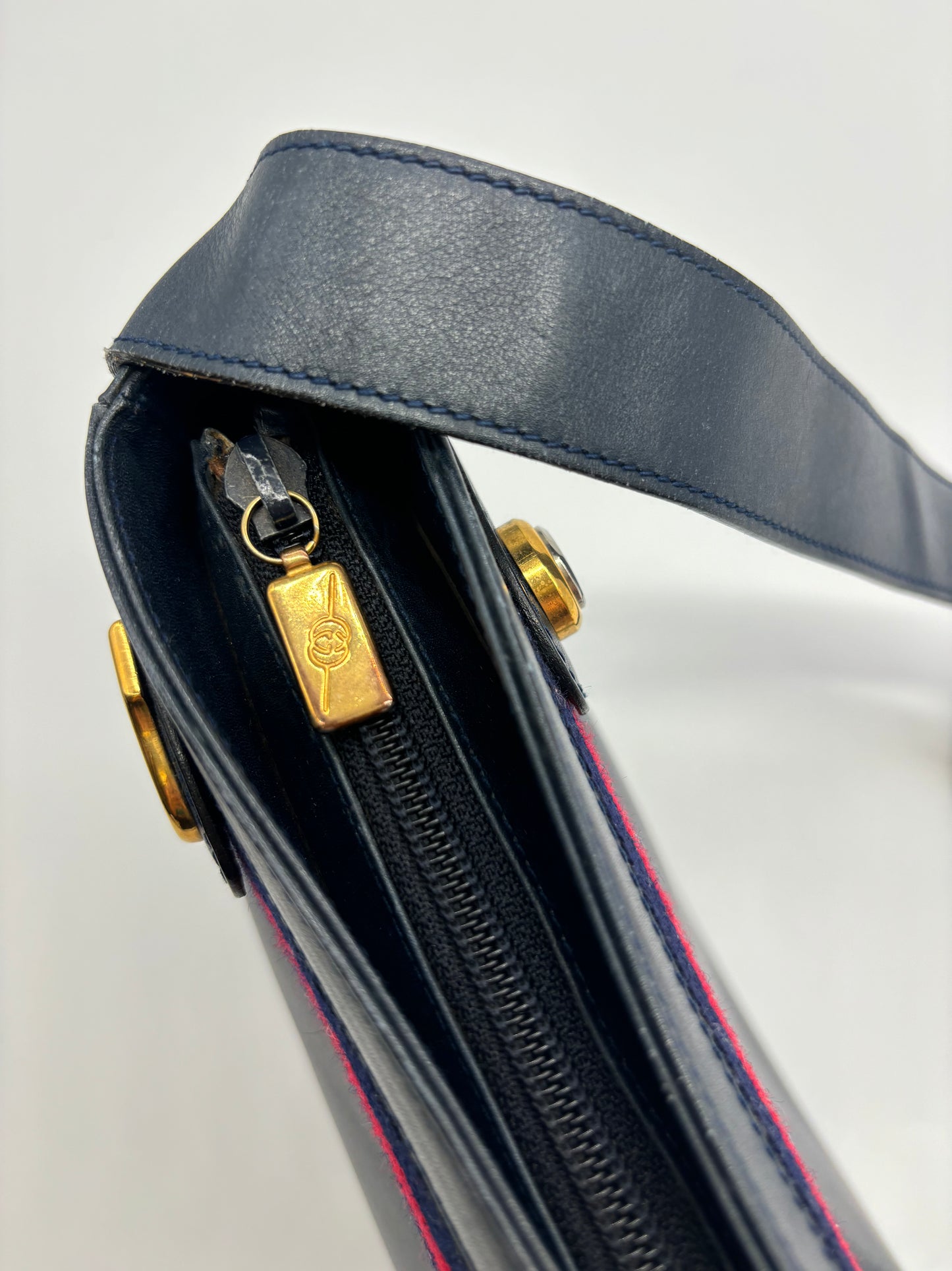 Gucci Leather Vintage Sherry Web Line Leather Crossbody Shoulder Bag, 1980.