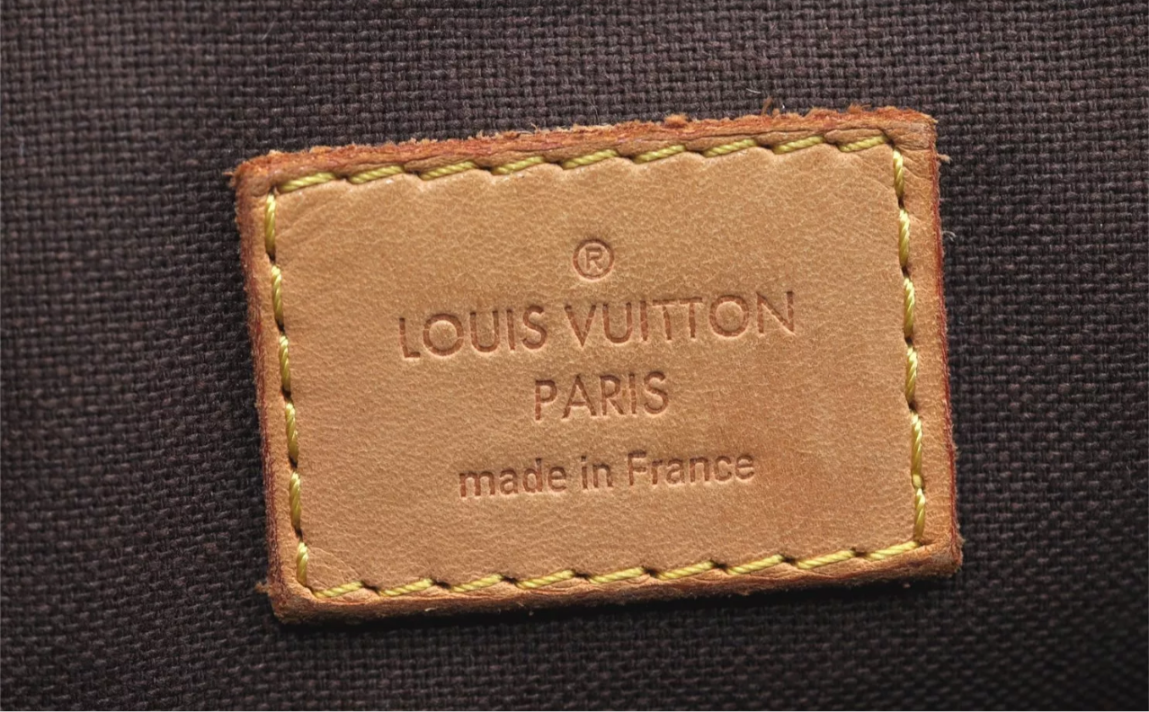 Louis Vuitton                                              Monogram Menilmontant MM Shoulder Bag