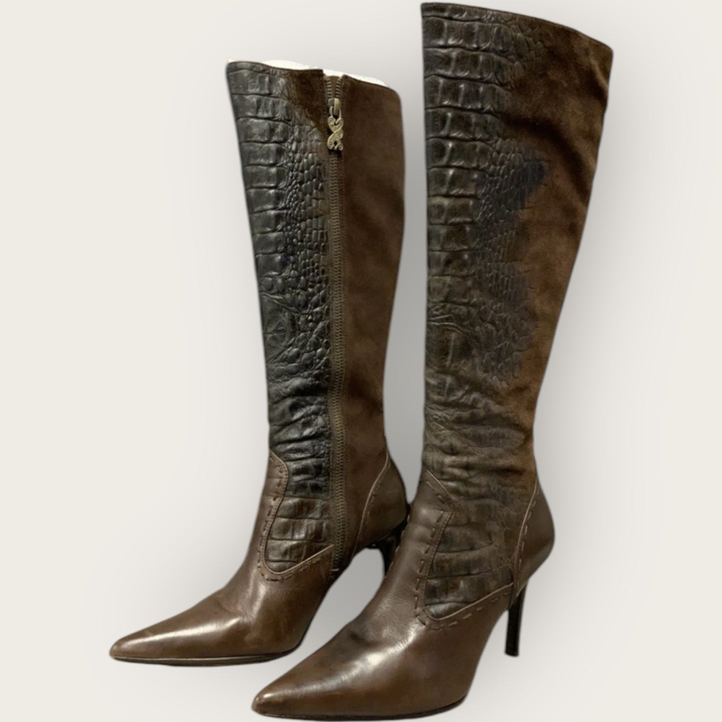 Modern Vintage Rebecca Brown Croc-Embossed Leather Knee-High Boots – Size 9