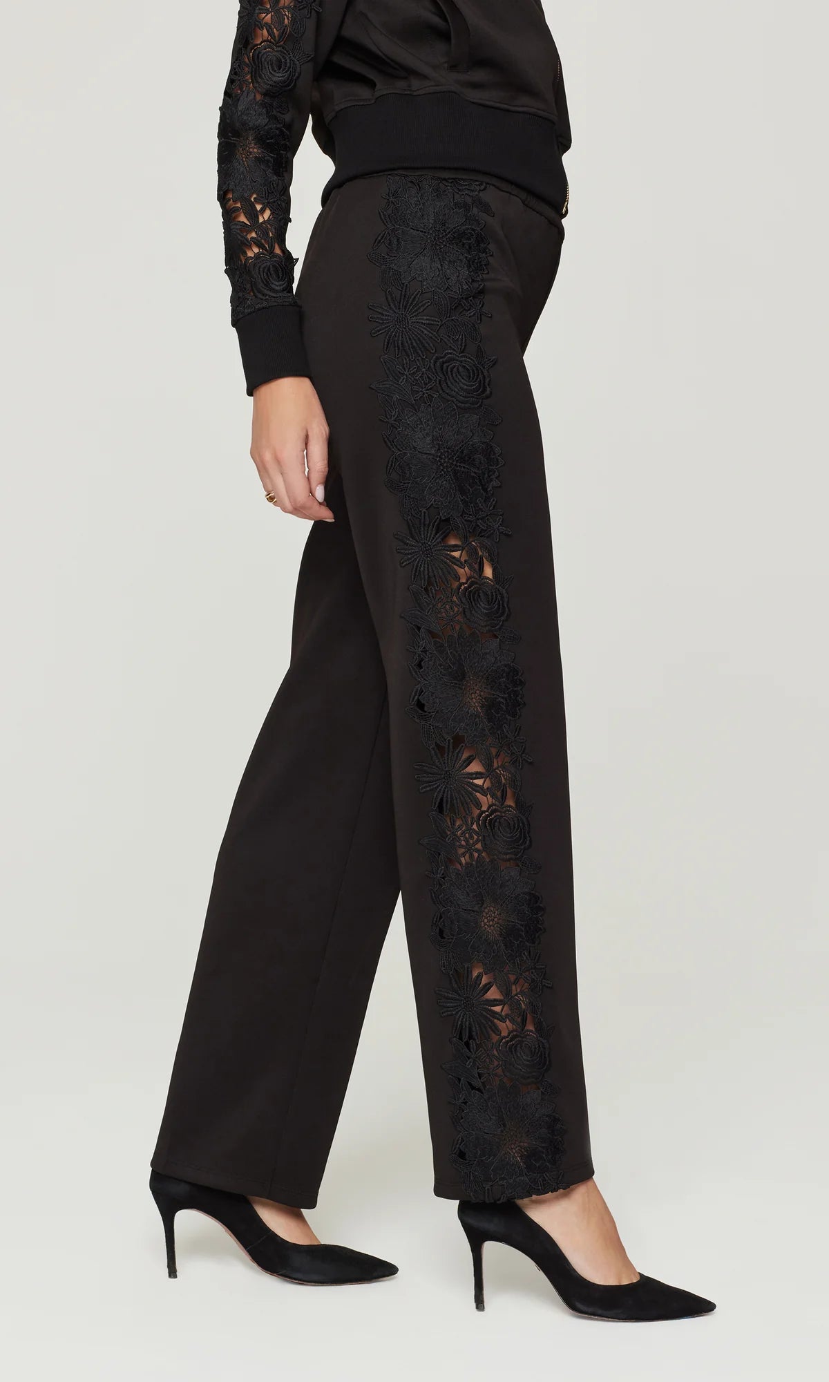 KENSLEY LACE COMBO PANTS