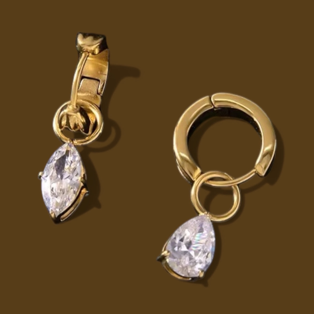 The Ellis Drop Hoop – 18K Gold Water Drop Earrings