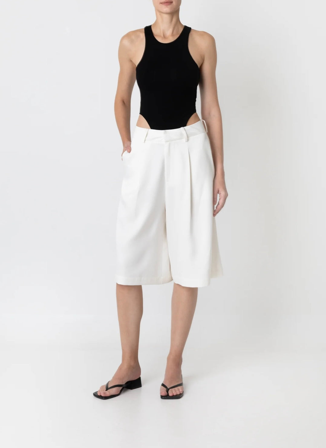 Aire Shorts
