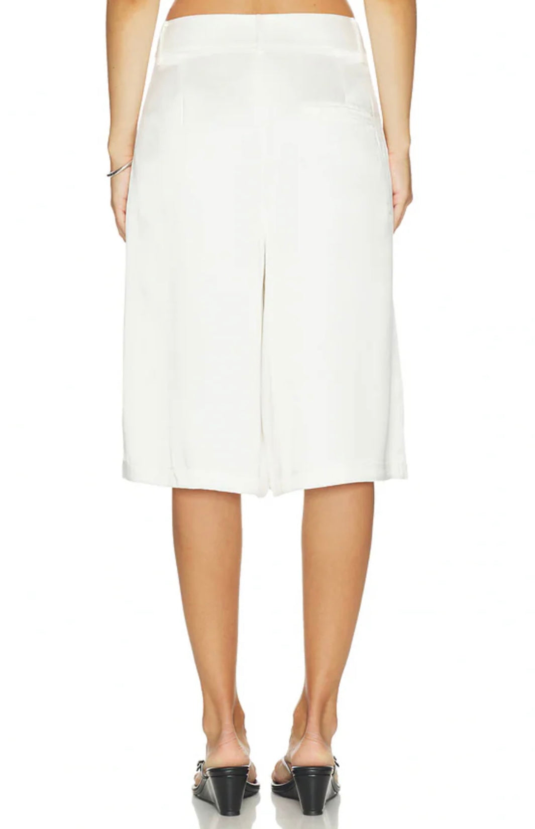 Aire Shorts
