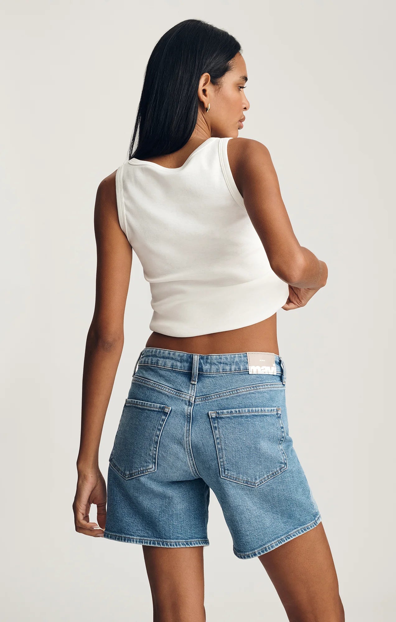 Hedi Light Brushed Short