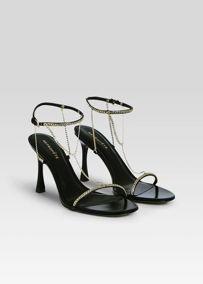 Finny Sandals