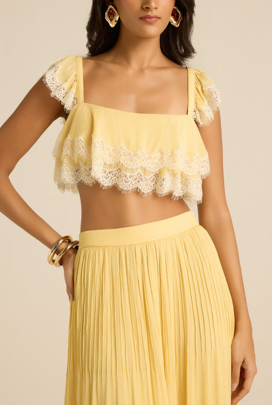 Onir Ruffle Top