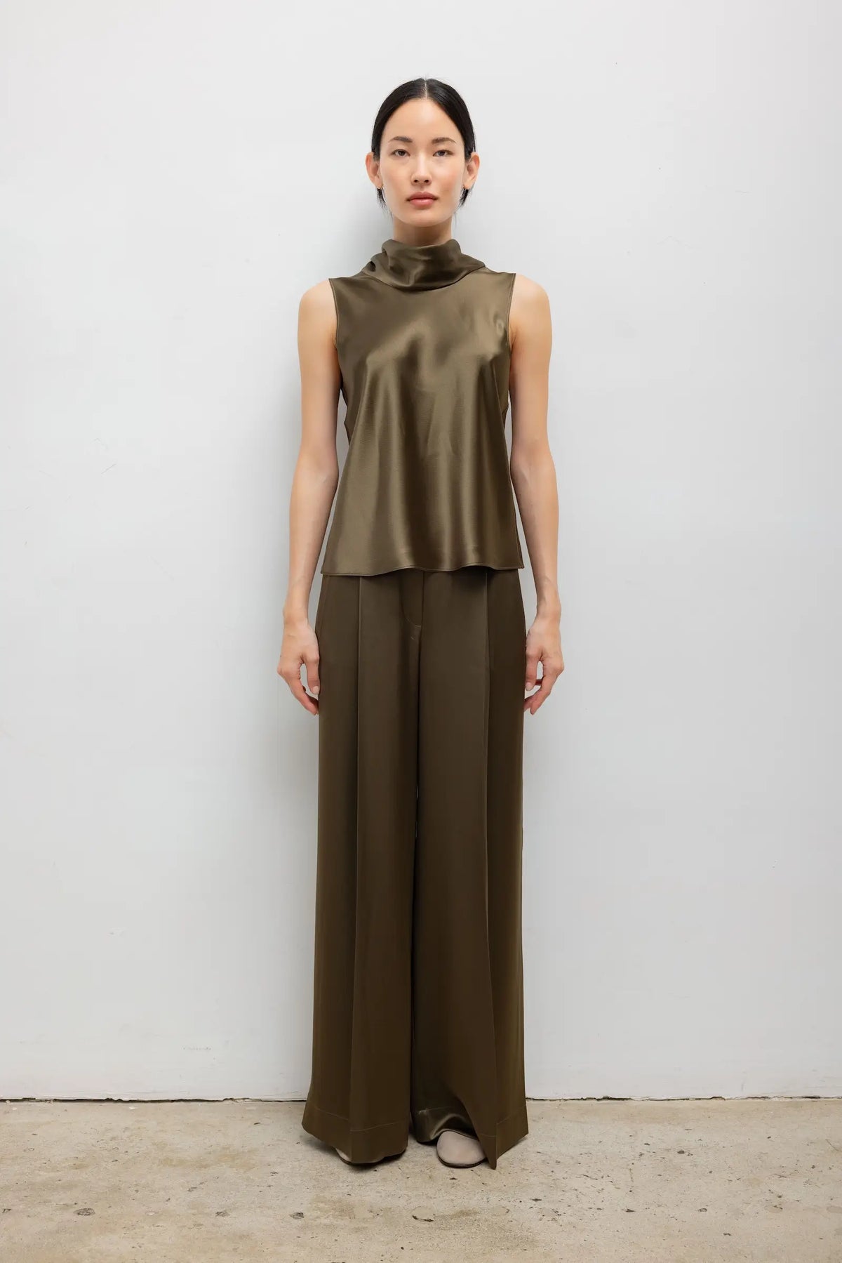 Barb Sleeveless Cowl Neck