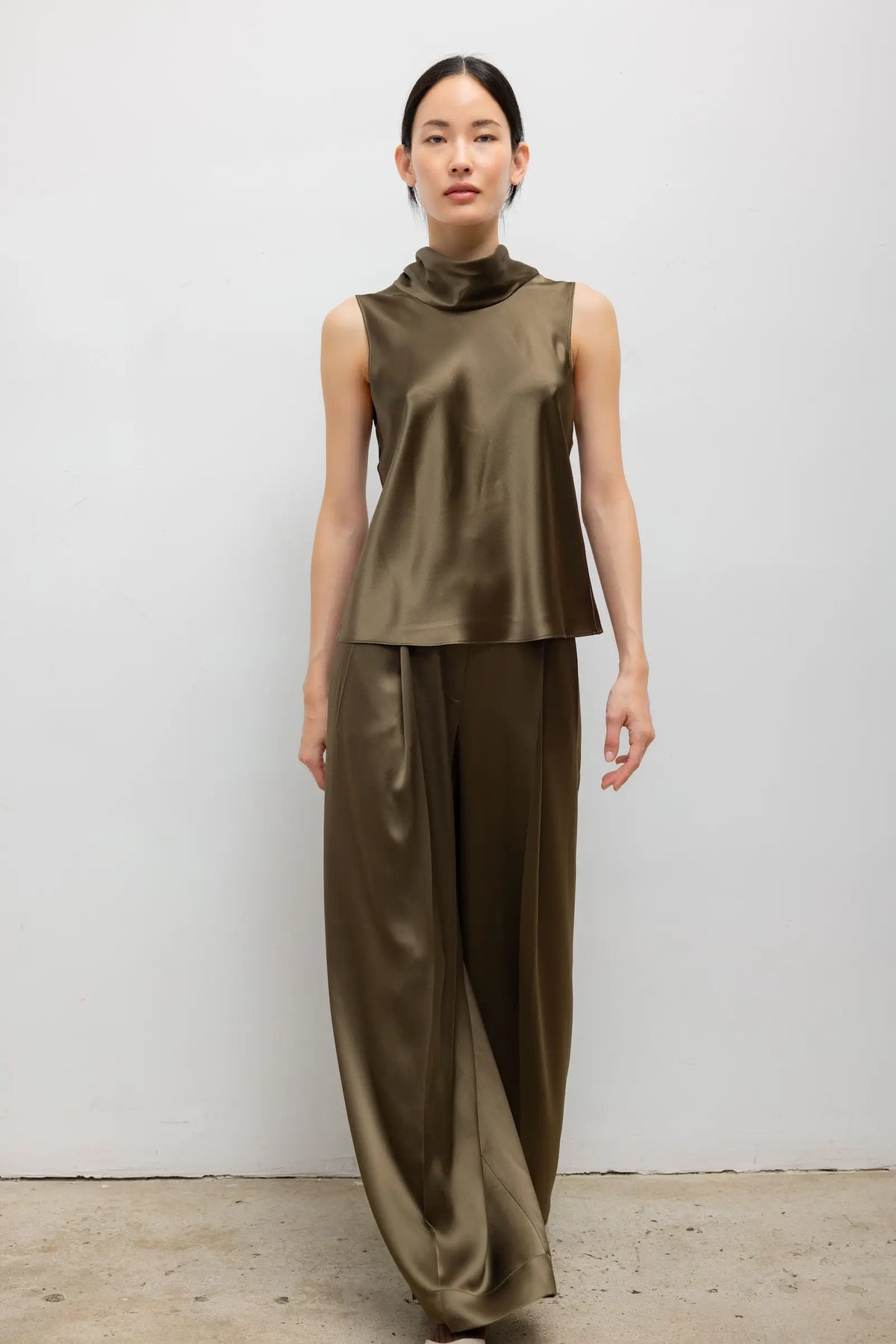 Barb Sleeveless Cowl Neck