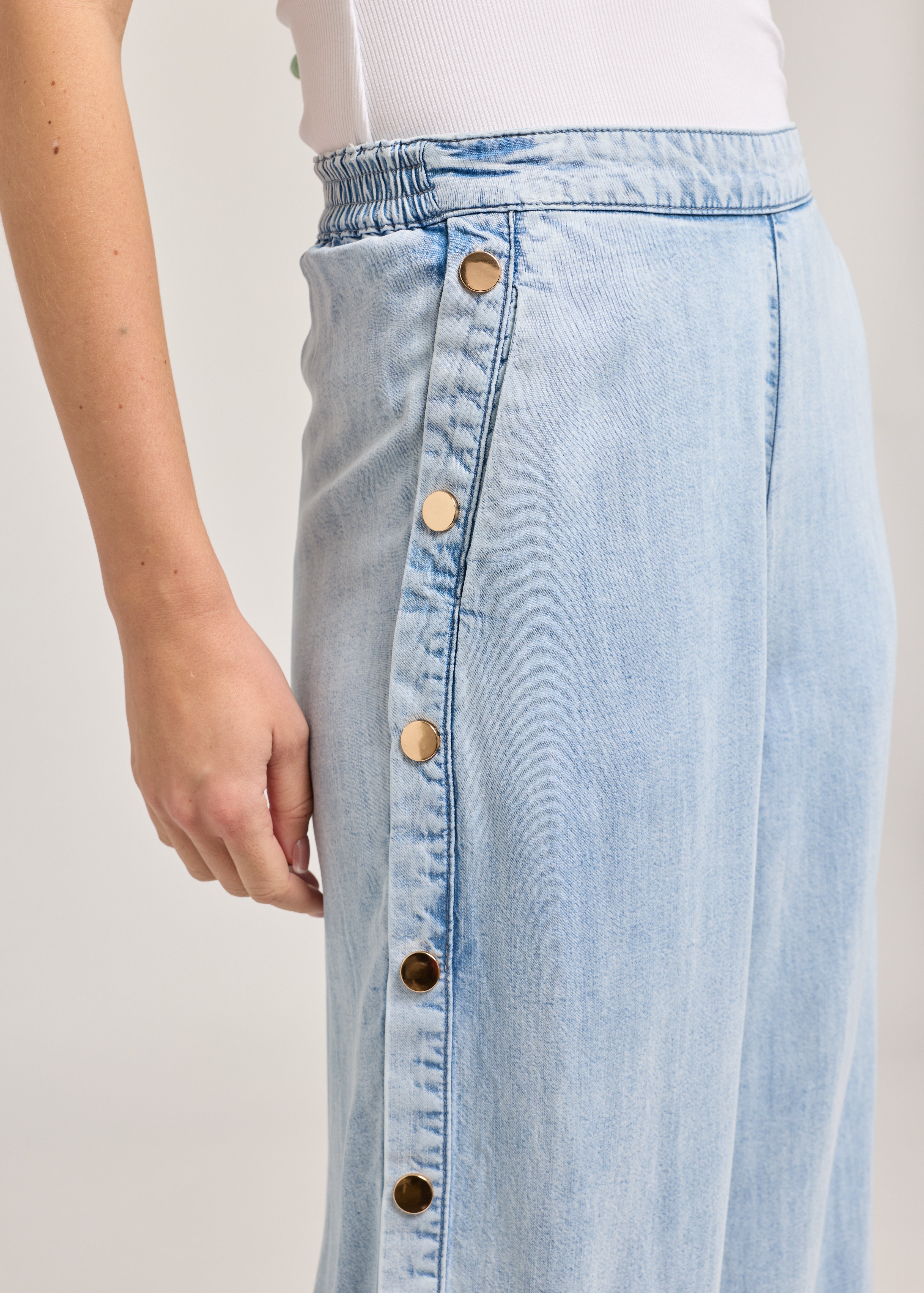JOSALYN DENIM SNAP PANTS – Henry Ellis