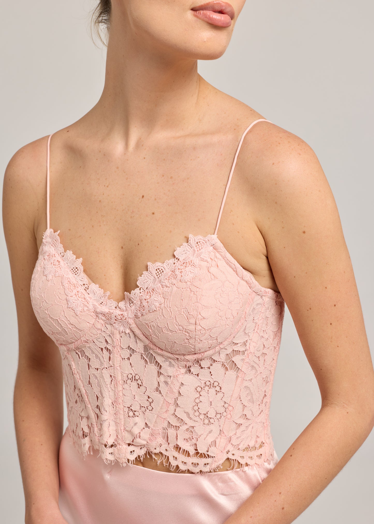 MIAMI LACE BUSTIER