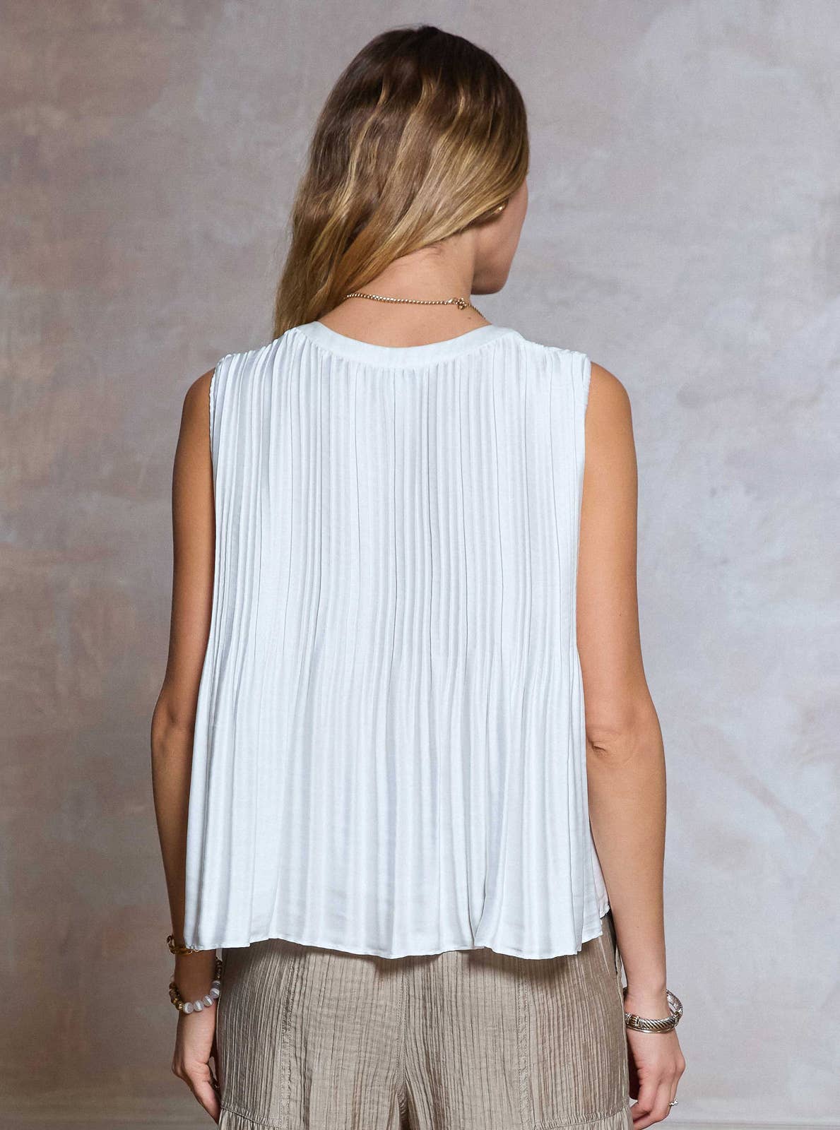 Current Air - Pleated Sleeveless Cropped Top - Amber Haze / S