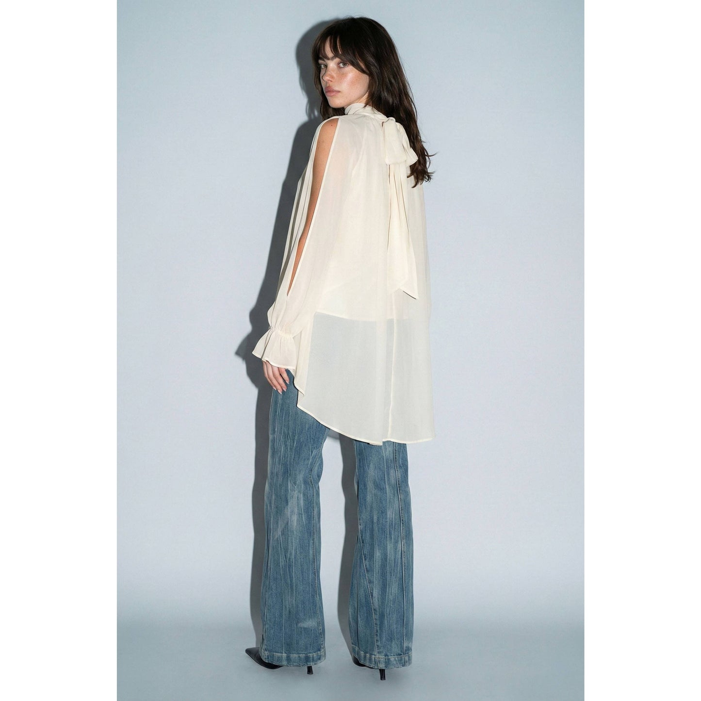 SKYLAR ROSE - Chiffon Cold-Shoulder High-Low Top - DUSTY BEIGE / S